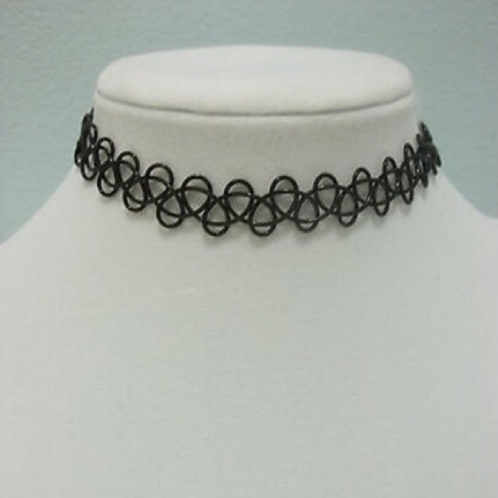 90’s tattoo stretch choker